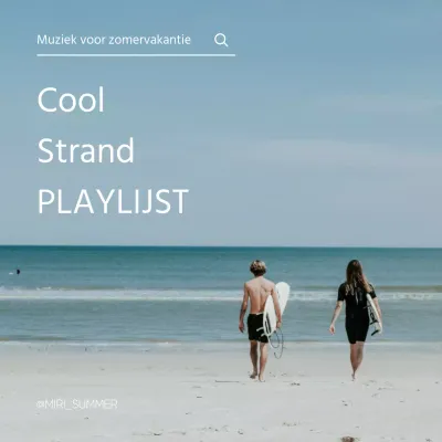 Moderne zomerse oceaan strand muziekpaal in lichtblauw en wit