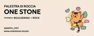 Simpatica tigre che si arrampica