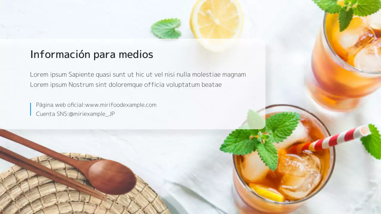 Una refrescante receta de postre veraniego en amarillo y azul claro