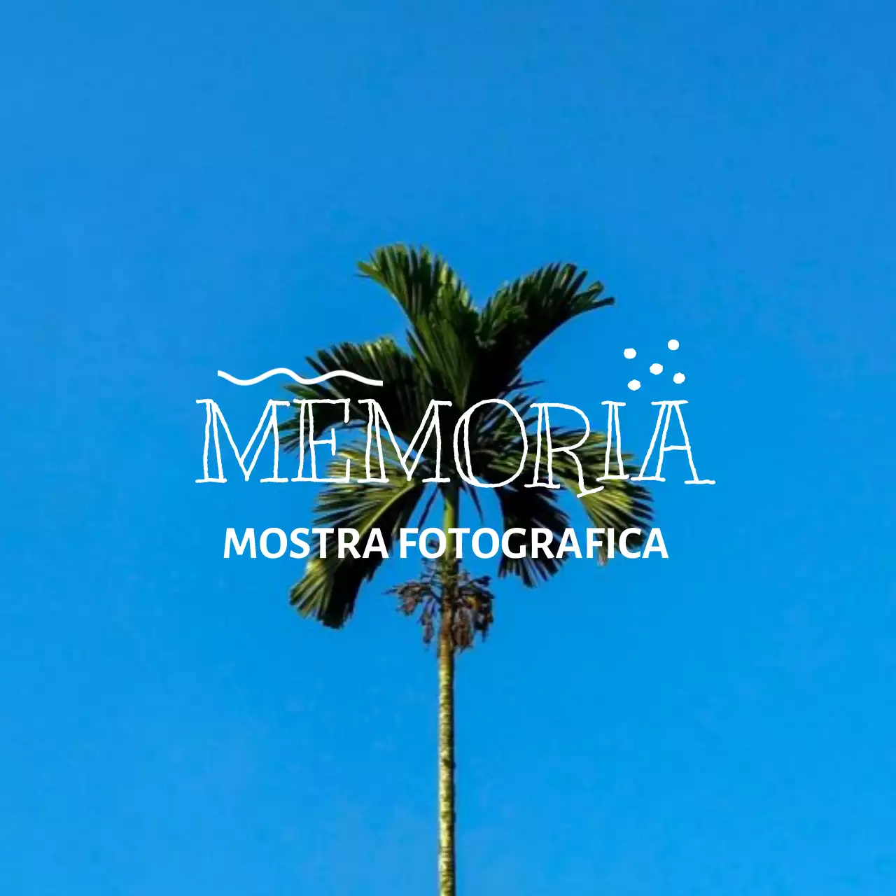 Merchandising per mostre fotografiche con fotografia emozionale e concetti di lettering