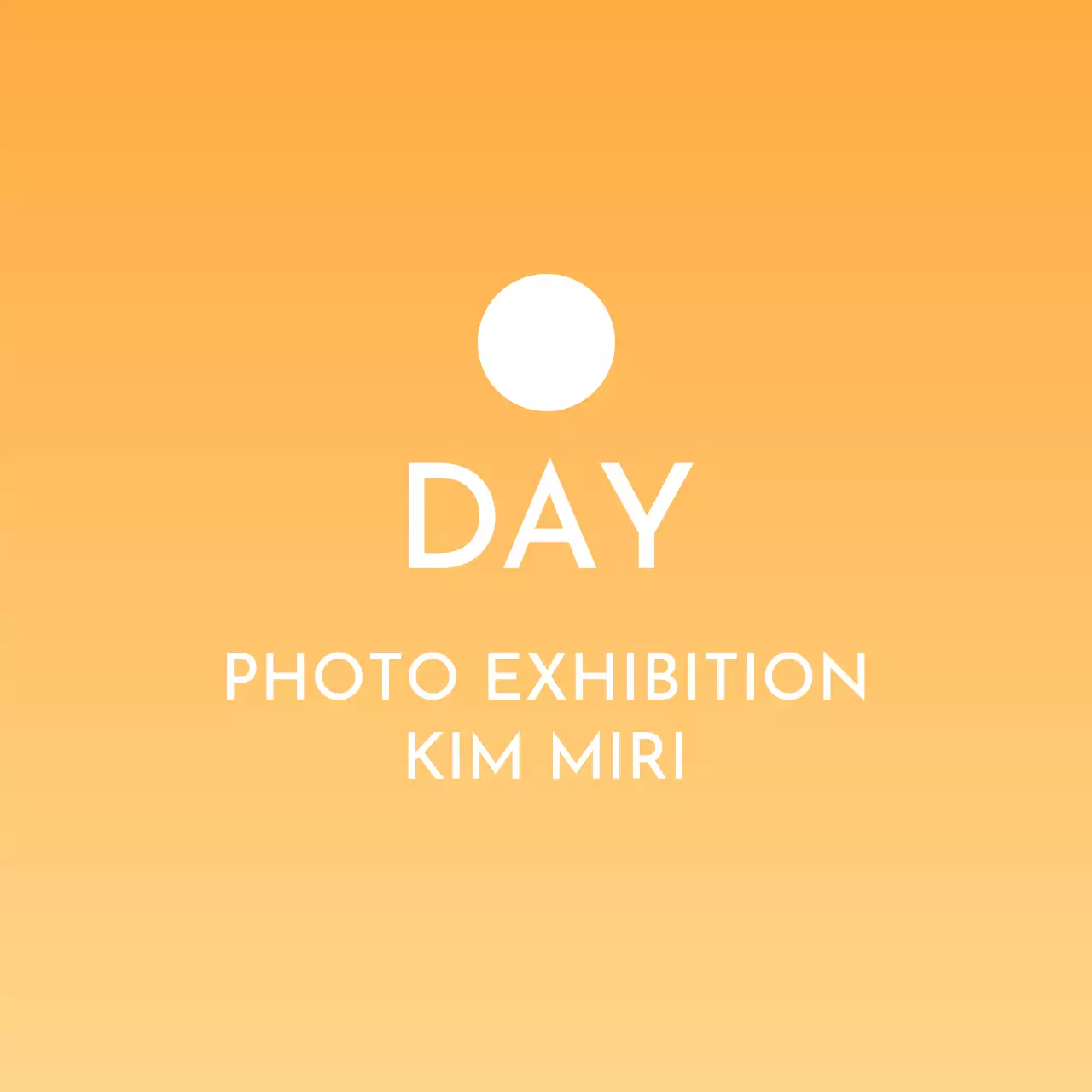 해와 달이 떠있는 그라데이션이 인상적인 깔끔한 디자인