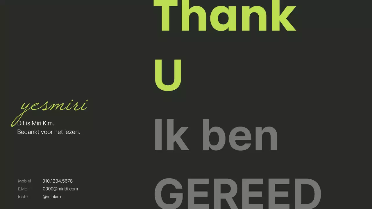 Een eenvoudige carrièregerichte printbare portfolio in limoengroen en zwart