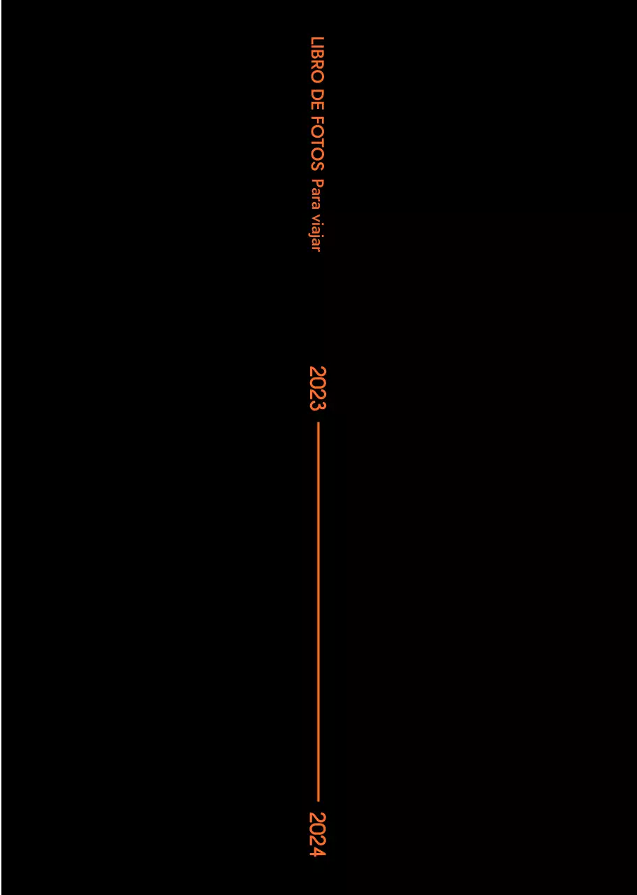 Un álbum de fotos personal con un toque sentimental