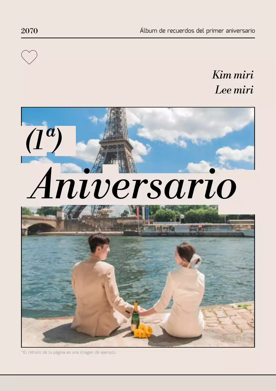 Portada de libro de fotos de aniversario de moda en beige y negro