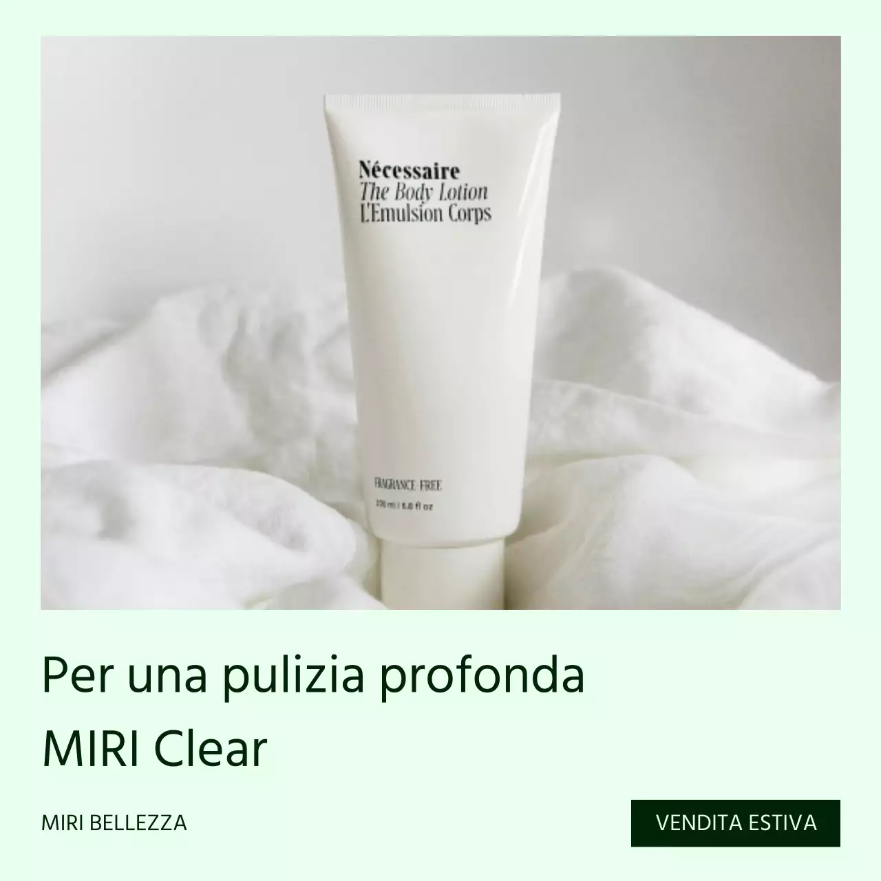 Un post minimalista di vendita di cosmetici estivi in verde e bianco
