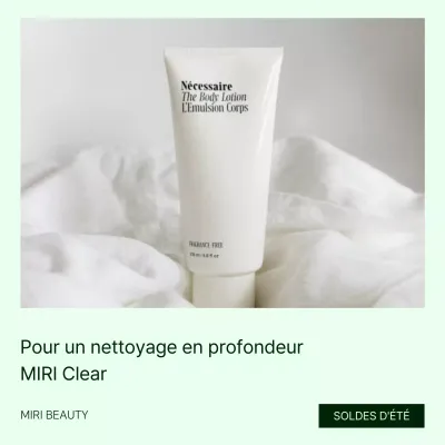 Un post minimaliste de vente de cosmétiques d'été en vert et blanc