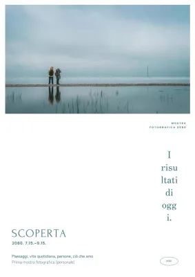 Pubblicità espositiva semplice di colore azzurro.