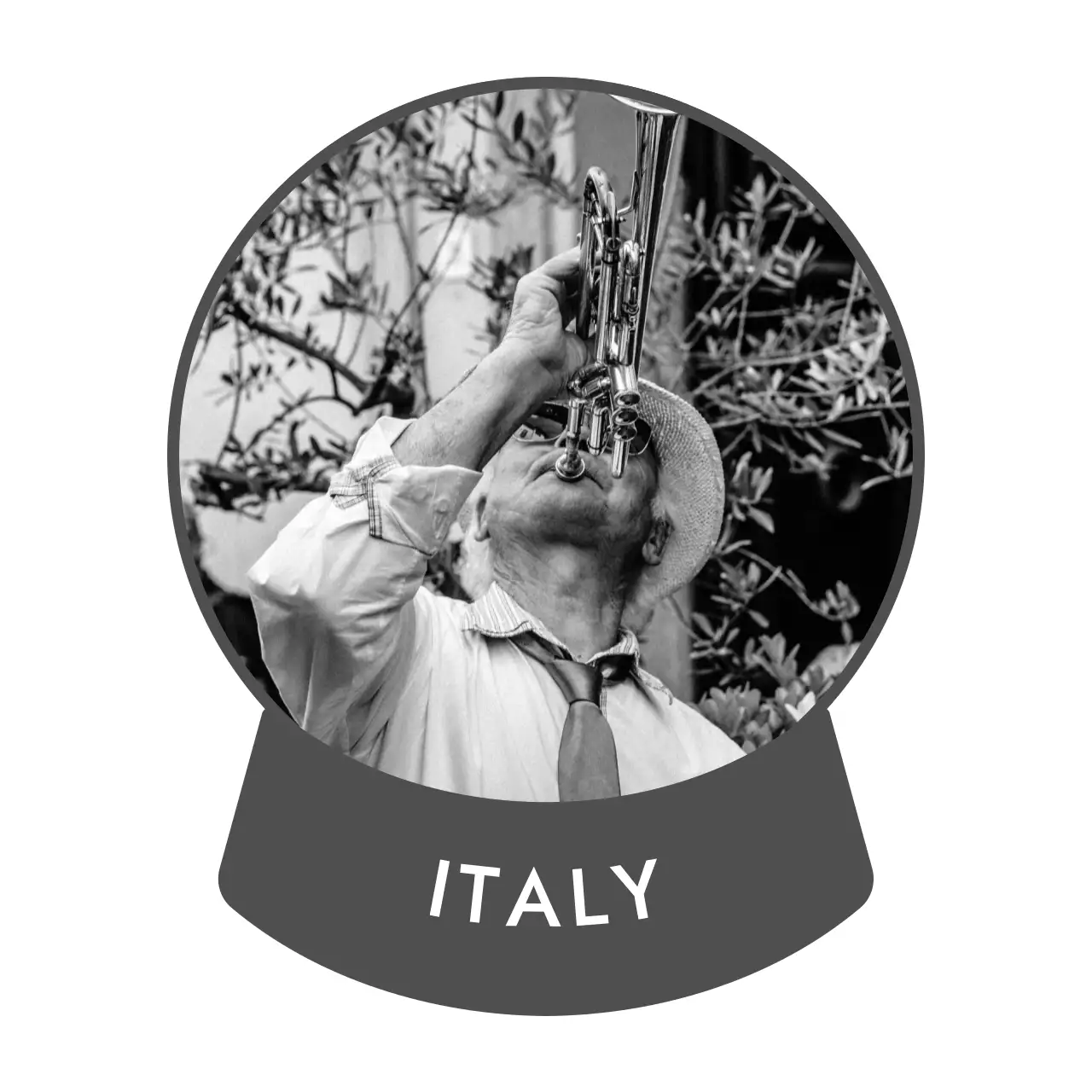 Design with a landscape photo inside a snowball frame