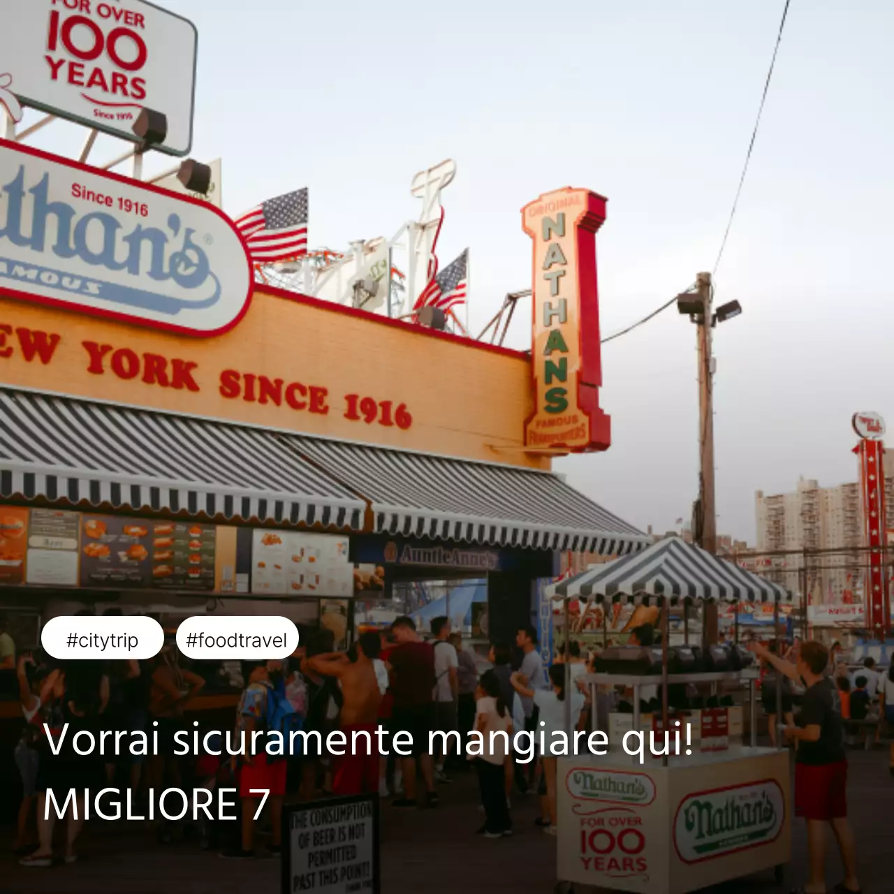 Un semplice post di viaggio sul cibo estivo in rosso e bianco