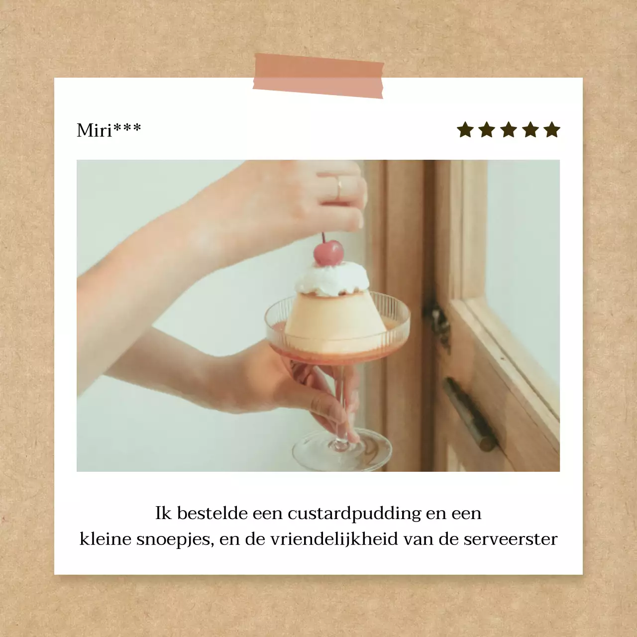 Een recensie van een minimalistisch zomercafé in bruin en wit