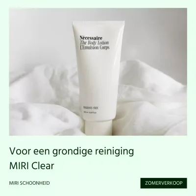Een minimalistische zomerpost voor cosmetica in groen en wit