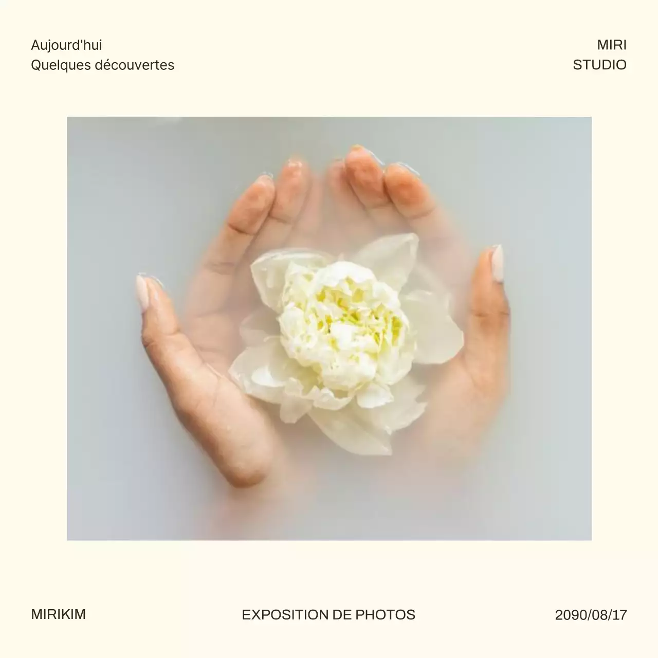 Poste promotionnel pour un affichage estival minimaliste en jaune et blanc