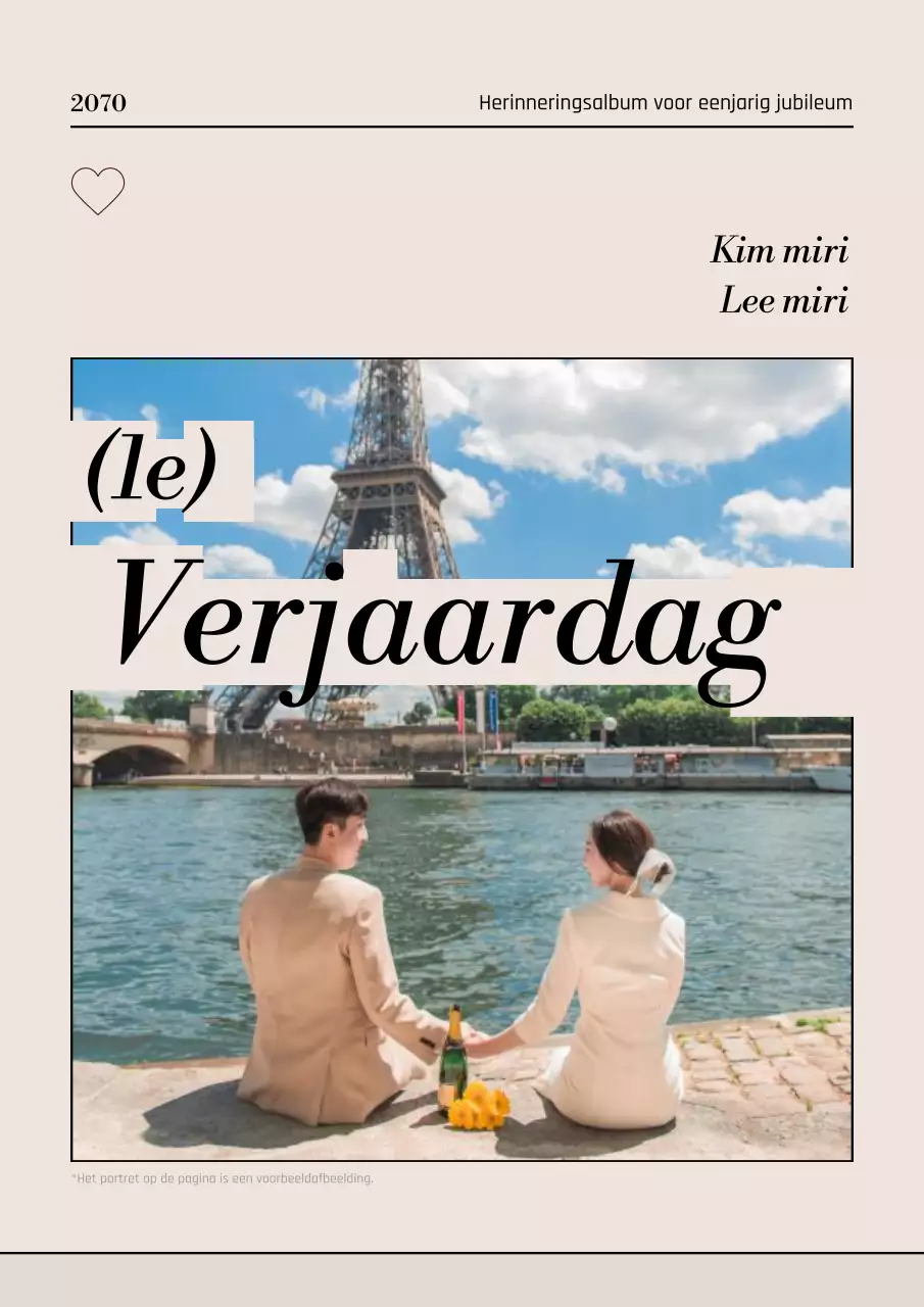 On-trend jubileum fotoboek cover in beige en zwart