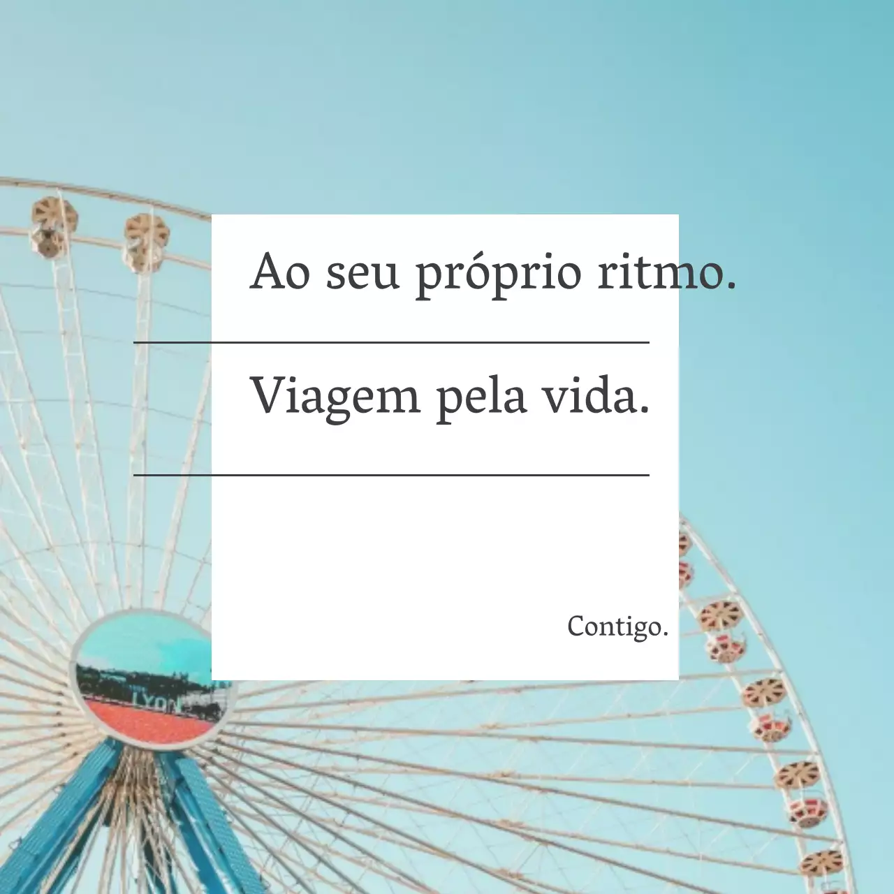 Promoção de viagem simples em azul claro