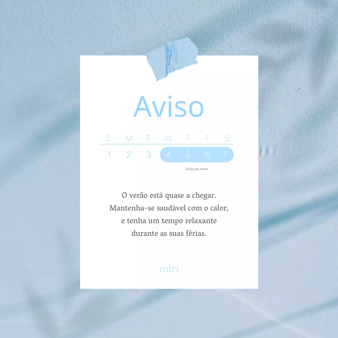 Um anúncio de cartão de felicitações de verão na moda em azul claro e branco