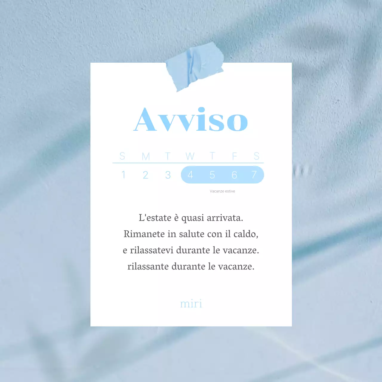 Un biglietto d'auguri estivo di tendenza in azzurro e bianco