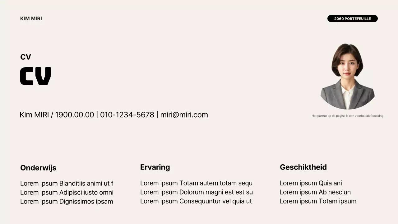 Een moderne portfolio introductie in ivoor en zwart