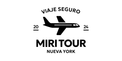 Logotipo promocional de viaje con un avión