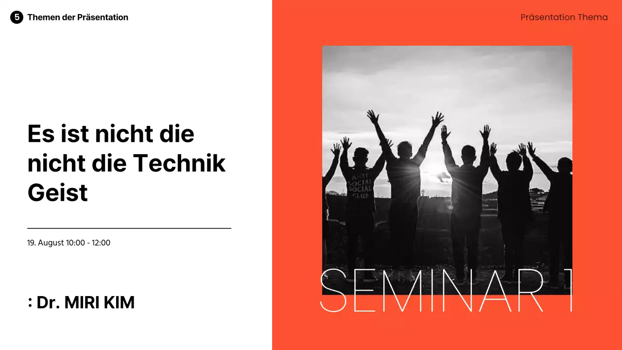 Modernes Sprechdeck in Orange und Schwarz-Weiß