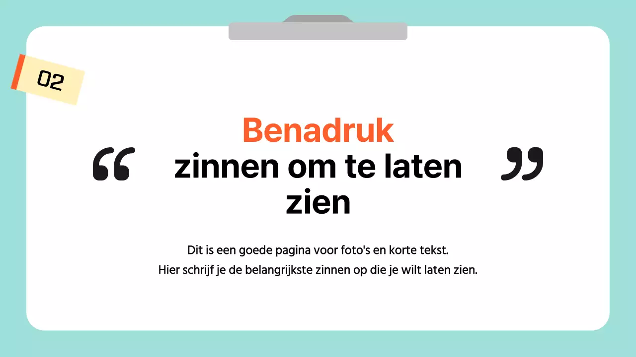 Een eenvoudige leuke gids in lichtblauw en wit