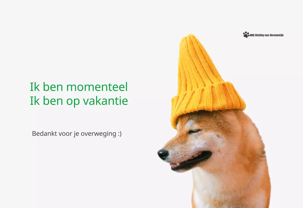 Een kalender met een puppyfoto en een schattige boodschap in groene accentkleur