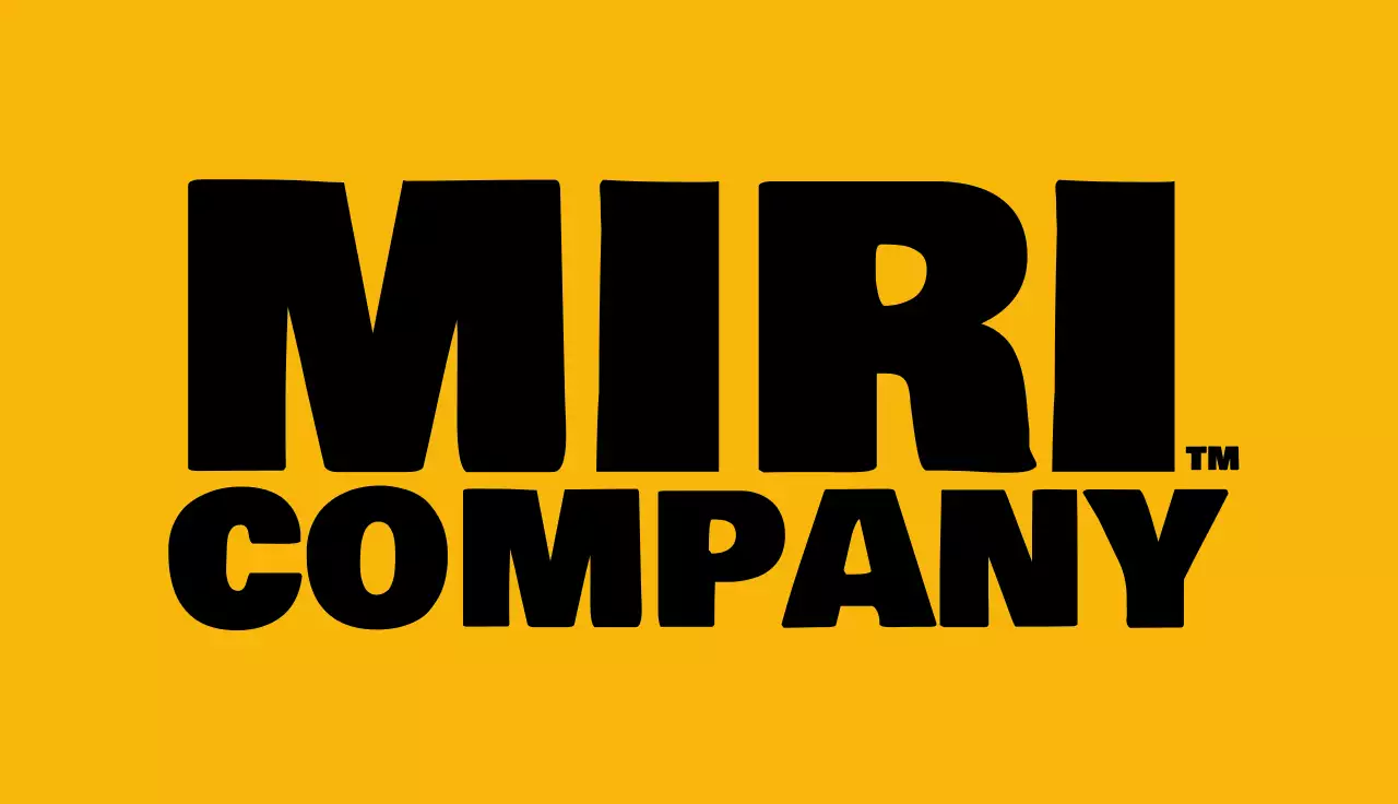 Black Modern Business Card