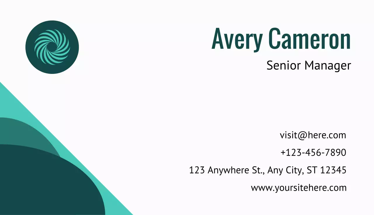 Green Minimal Business Card