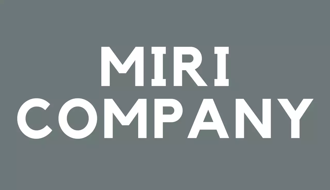 White Minimalist Business Card