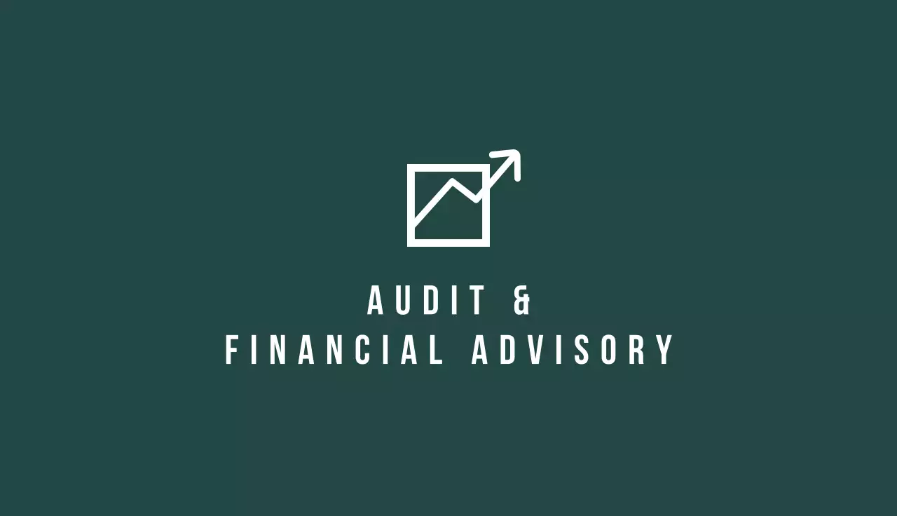 Green Modern Accountant Business Card