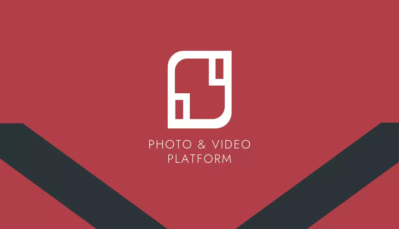 Red Modern Business Card