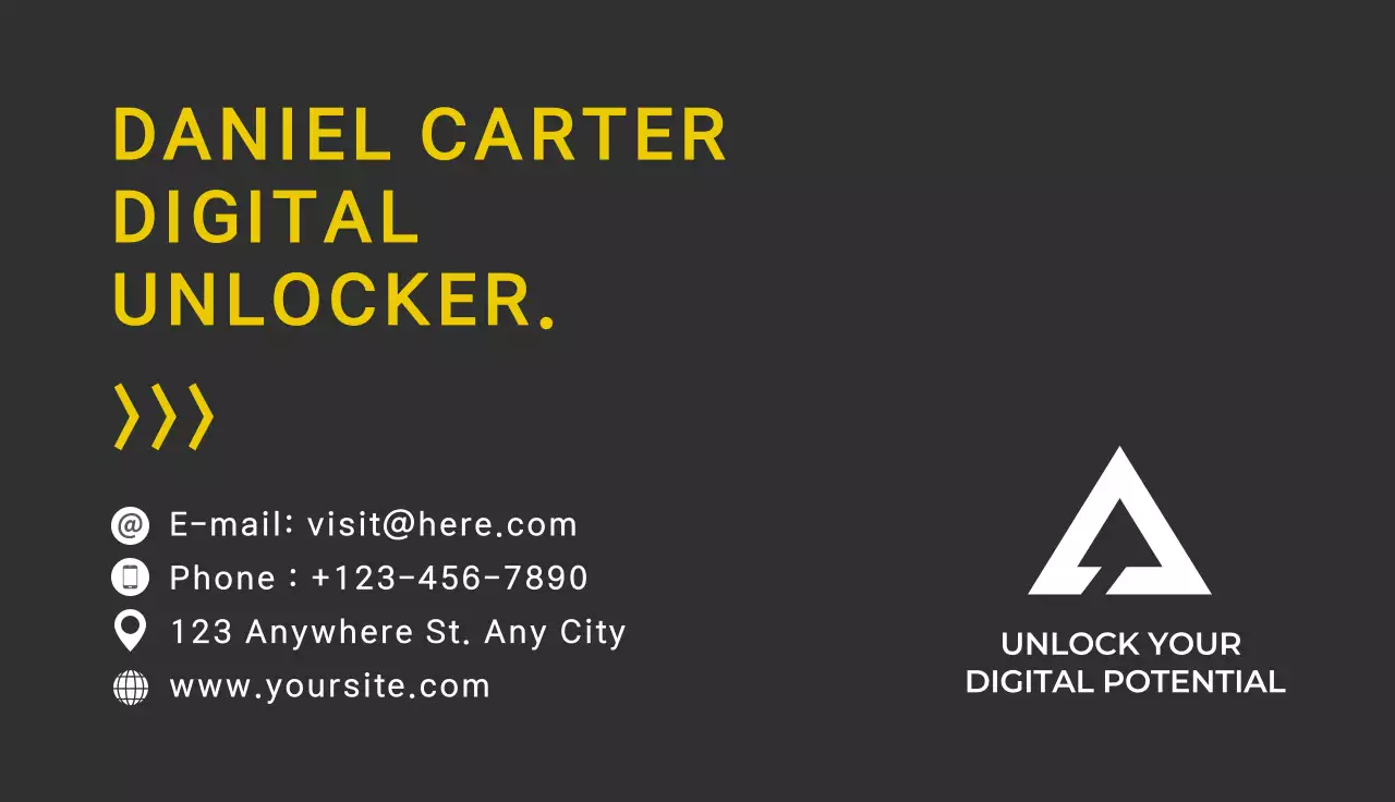 Black Minimal Business Card