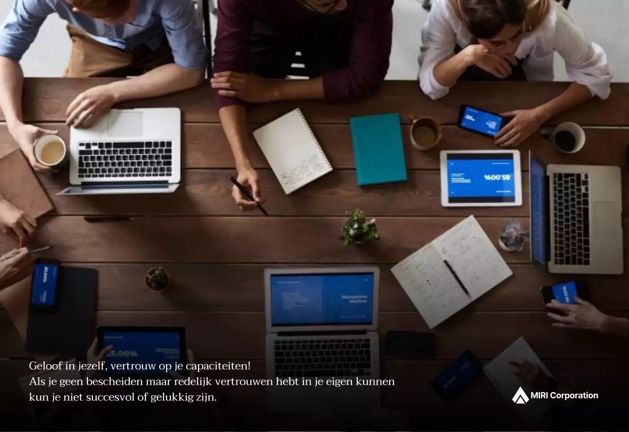 Een eenvoudige bedrijfskalender in grijs