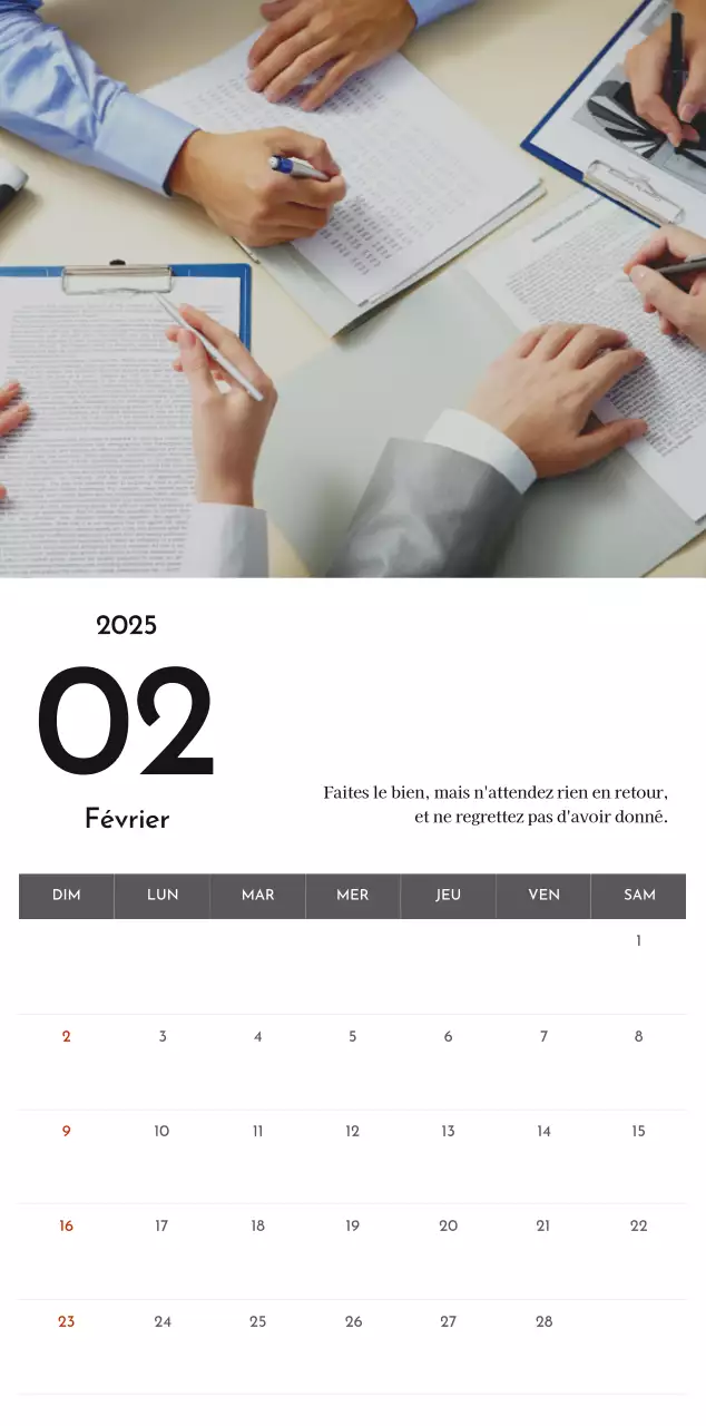 Un calendrier d'entreprise simple en gris