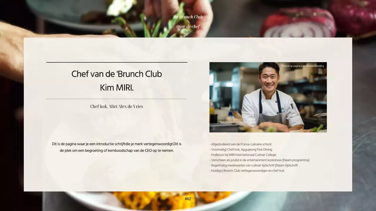 Een gids voor een modern brunchrestaurant in rood