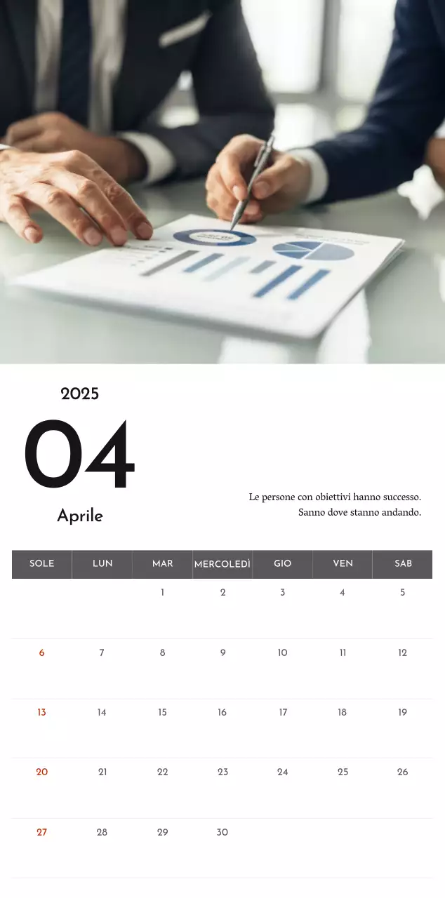 Un semplice calendario aziendale in grigio
