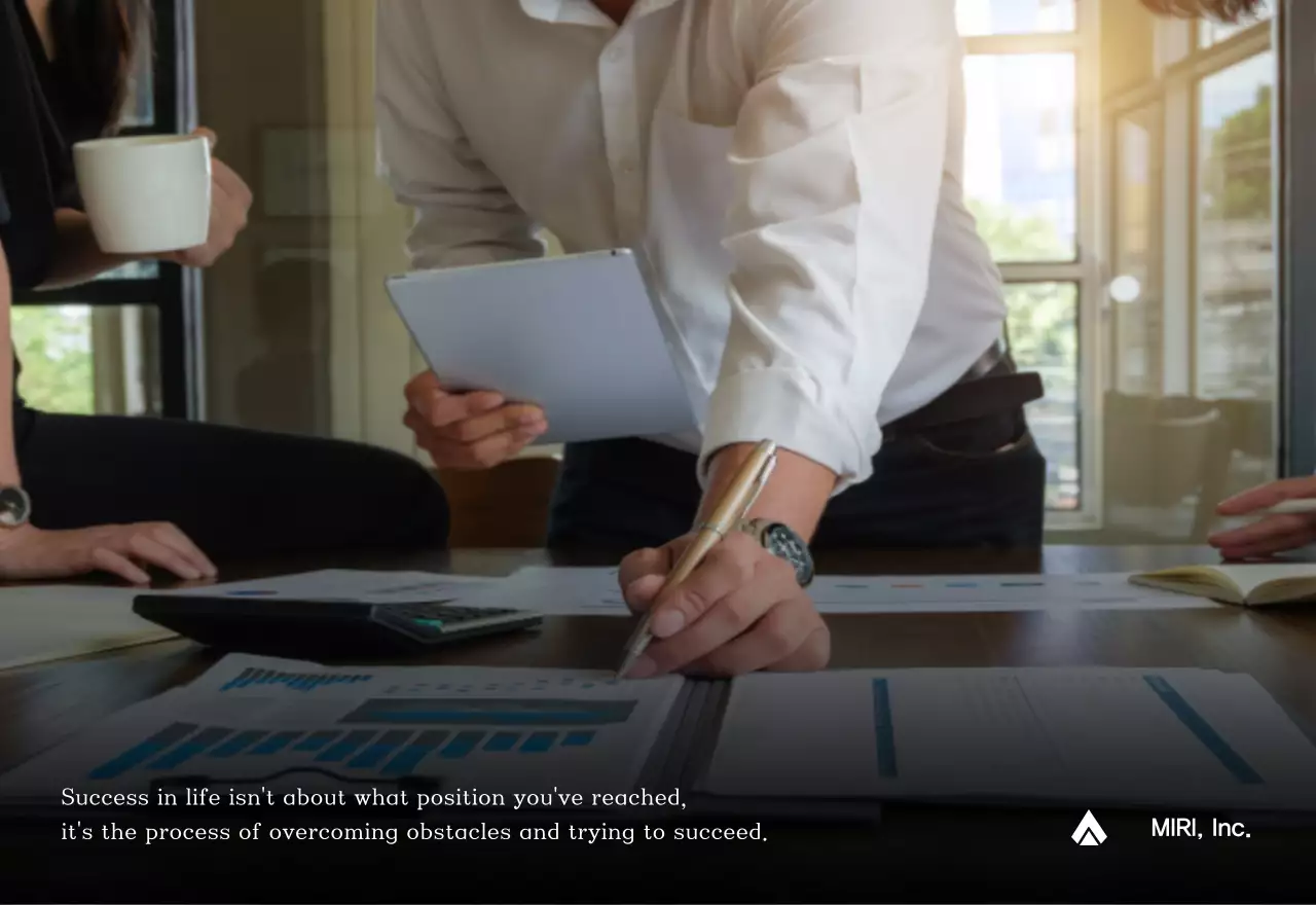 A simple corporate calendar in gray