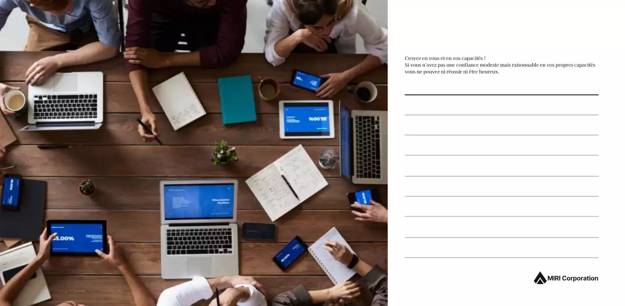 Un calendrier d'entreprise simple en gris