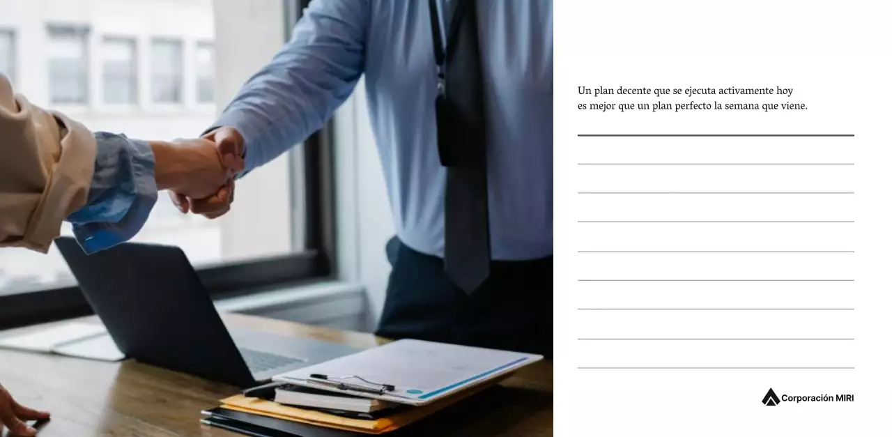 Un sencillo calendario corporativo en gris