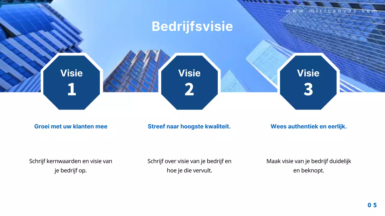 Promoot je blauwe moderne bedrijfsprofiel