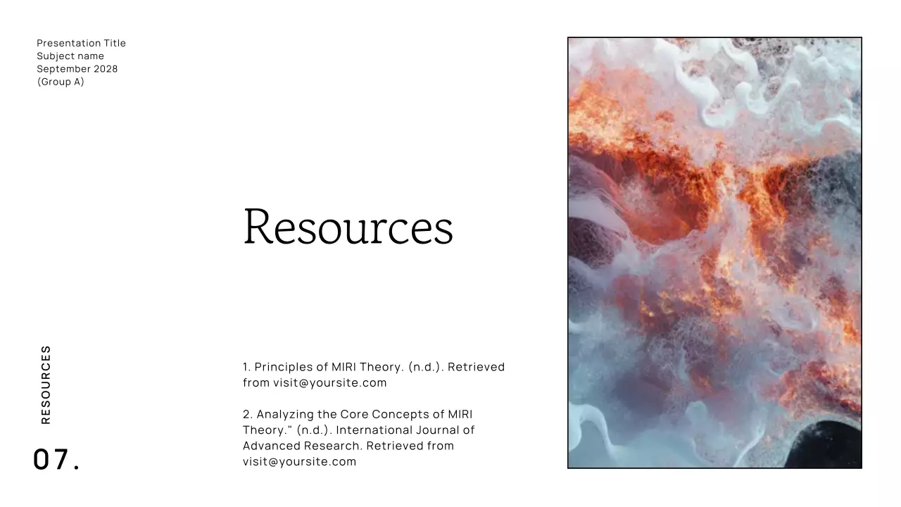 Presentasi Proyek Sederhana Putih