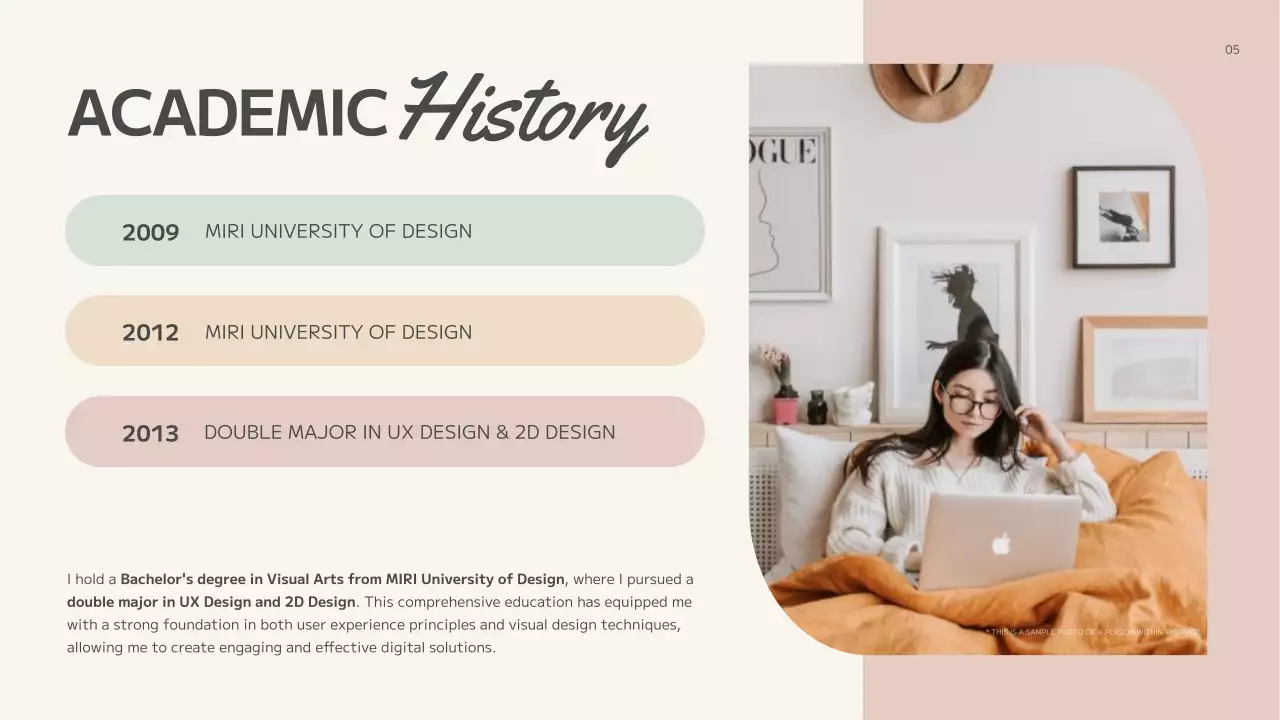 Apresentação de currículo de portfólio moderno bege