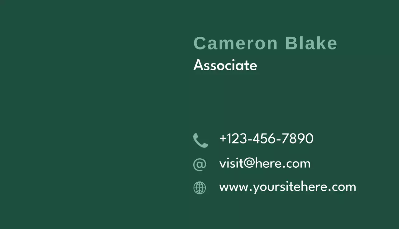 Green Minimal Business Card