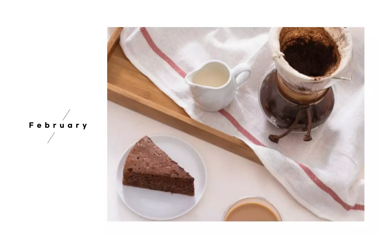 화이트와 브라운의 감성 카페