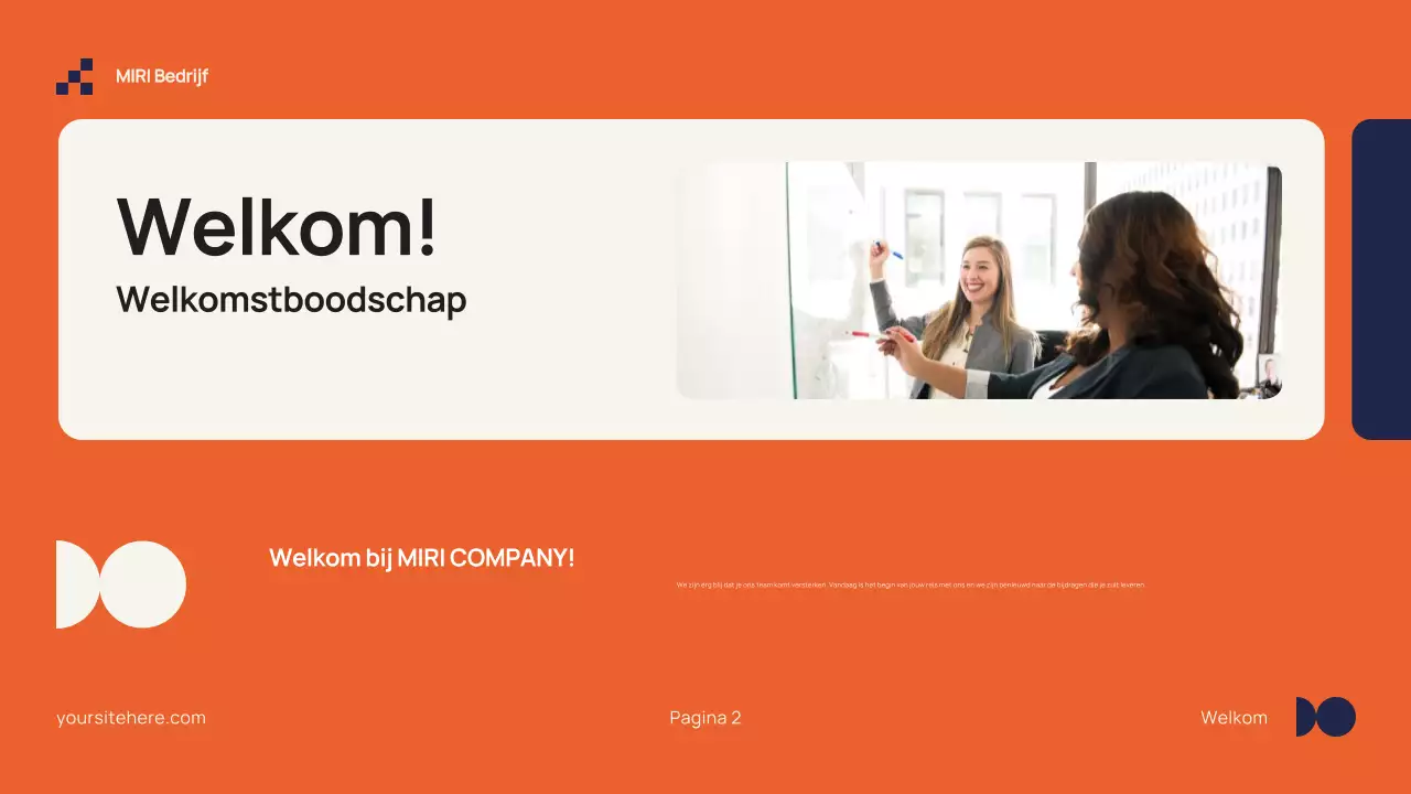 Beige Gids voor Modern Onboarding van Werknemers