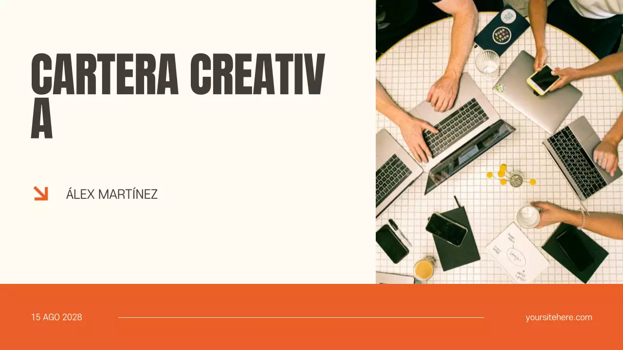 Presentación del documento Orange Modern Portfolio