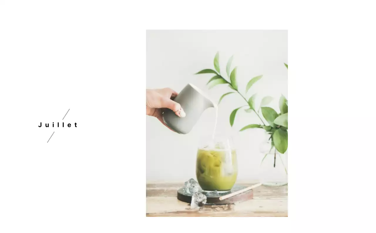 Un café sentimental blanc et brun