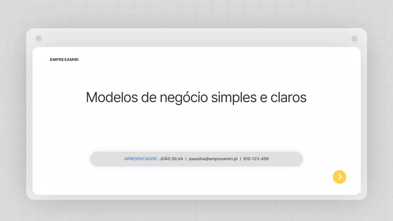 Um plano de negócios cinzento e limpo