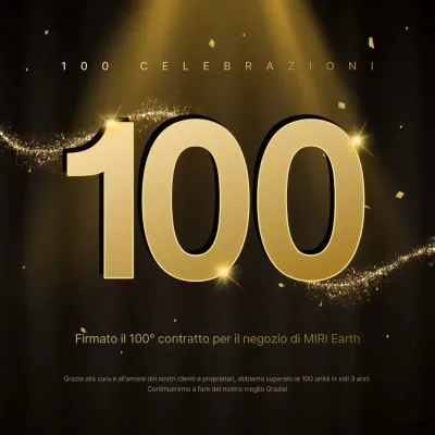 Per celebrare l'apertura del suo 100° negozio, il marchio ha scelto una lussuosa combinazione di colori nero e oro.