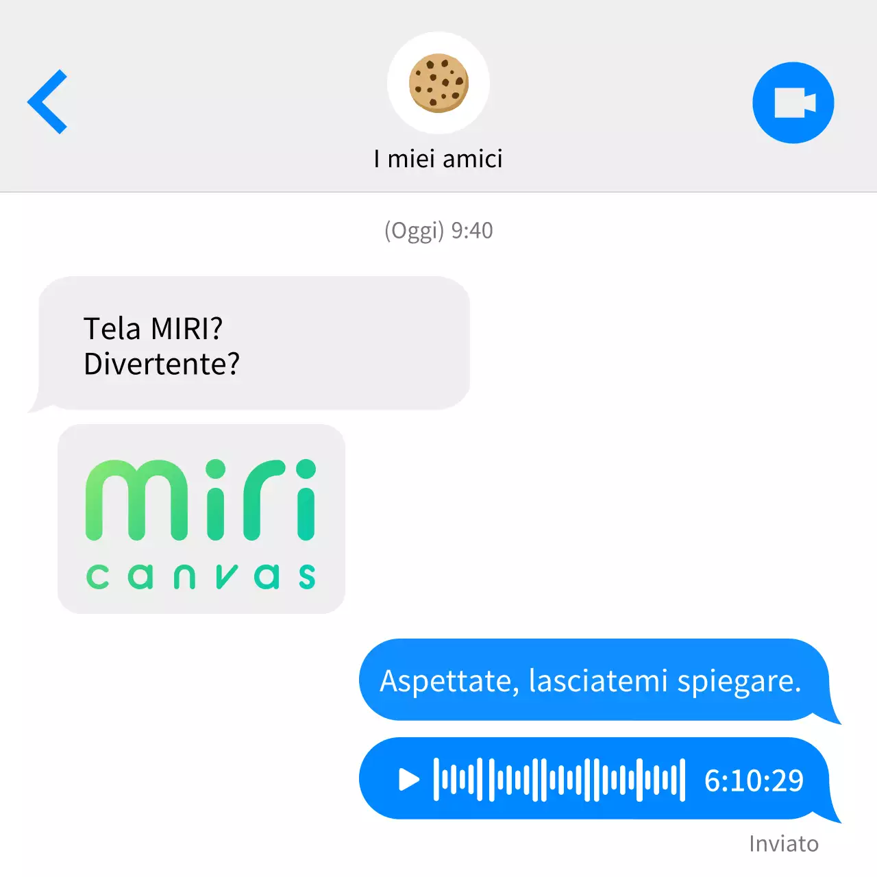 Messaggio blu semplice sui social media
