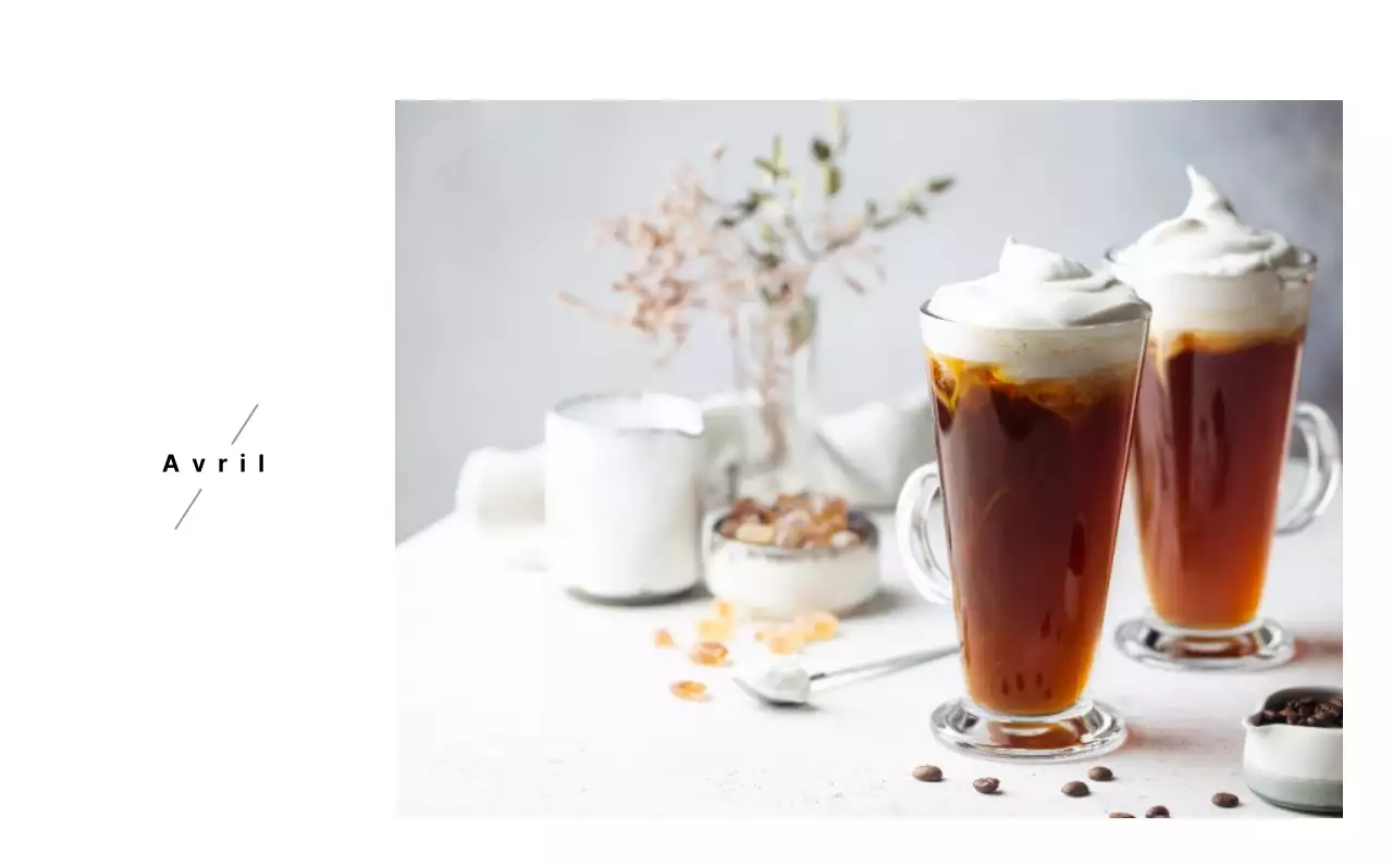 Un café sentimental blanc et brun